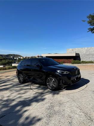 BMW X1 2.0 16V TURBO GASOLINA SDRIVE20I M SPORT STEPTRONIC BMW X1 2.0 16V TURBO GASOLINA SDRIVE20I M SPORT STEPTRONIC